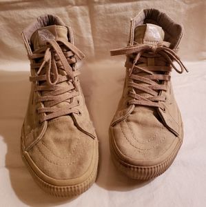 VANS Sk8-hi tan hightop lace up sneakers